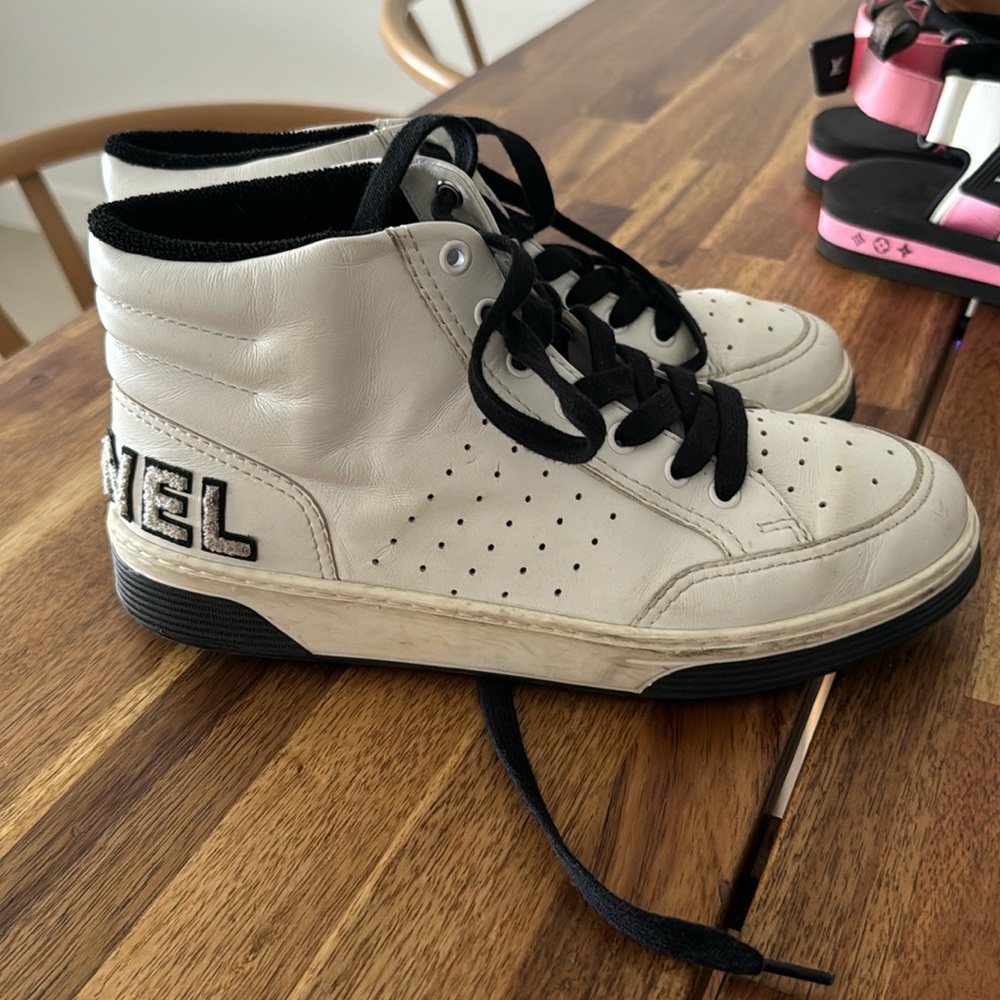Chanel sneakers . Fair condition. Very comfortable! Man and women size